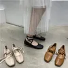 Kledingschoenen suojialun vrouwen rond teen flats ondiepe slip op ballet platte enkelband casual loafers zachte ballerina zapatos muj 230503