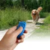 Hundträning visselpipa Pet Clicker Svarkort Pet Dog Dog Trainer Hjälpguide med Key Ring Dog Aid Guide 2 i 1 husdjursmaterial