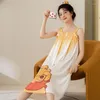 Ropa de dormir para hombre versión coreana dulce Sling pijama vestido mujer Casual sobre las rodillas largo encantador camisón de niña tejido de algodón