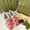 Zapatos de lienzo de tenis para mujeres diseñadores de zapatos casuales zapatillas de zapatillas italias italias y rojos rayas de rayas de goma de goma algodón de algodón