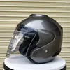 Casques de moto 4 gris casque hommes et femmes demi avec lumière moulée intégrée sécurité adulte route ultraléger