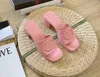 Desvio Slipers Sandálias Sandálias planas de verão Slides de luxo feminino Mocassins de couro de borracha Moda Moda Sliders Sliders Scuffs Sandal 35-40