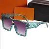Новые квадратные солнцезащитные очки для мужчин, женщины, черная рама, серебряное зеркало, цветочное линзу, бренд, солнце