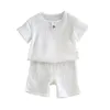 Set di abbigliamento Neonati Bambini Vestiti per ragazze SET RAGAZZO Estate Bambino ragazzo Maglietta in cotone Pantaloncini Lino Abbigliamento per bambini Completi Abiti da 1 a 8 anni 230504