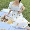 Abiti casual Vintage Kawaii Strawberry Dress Donna Sexy Ruffle Puff Sleeve Off Shoulder Ricamo Abiti da festa estivi Coreano Elegante 230505