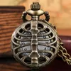 Карманные часы для стимпанка прохладное бронзовое скелет мини -размер Quartz Watch Мужчины Женщины арабские цифры набрать в пустоте ретро ожерелье