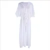 Kvinnors badkläder 2023 Boho White Crochet Sticke Beach Cover Up Dress Tunic Long Pareos Bikinis S Swim Robe Plage Beachwear 230504