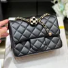 Designer Chain bag Luxury Handbag 18CM Genuine leather Flap bag Delicate knockoff Evening bag With Box YC038