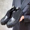 فستان أحذية الخريف منصة الرجال نمط الجلود الجلود moccasin homme قسيمة عارضة على المتسكعين الذكور chaussures 230504