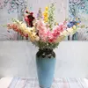 Kwiaty dekoracyjne 1PC Piękny jedwabny sztuczny Delphinium Ajacis Dekoracja ślubna Dekoracja stolika domowego Dekorbor Fake Flower Walentynki