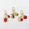 Creative Fresh Fruit Keychain Pendant Cherry Watermelon Alloy Pendants Avocado Orange Bag Car Keychains smycken gåva i bulk