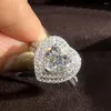 Кластерные кольца 18K AU750 White Gold Women Ring Кольцо с бриллиантами Moissanite 1 2 3 4 5 Сердечные круги роскошная свадебная вечеринка годовщина помолвки