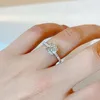 Cluster Rings Natural Moissanite Ring Half Eternity Band för Women Anillos Mujer 925 Sterling Silver Diamond Wedding Engagement