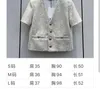 Cel12023 Spring Summer Dames Brand Jacket Nieuwe Letter Fashion Jacket High-End Metal Buckle Tweed Jacket Summer Sequins Coat Cardigan Mother's Day Cadeau