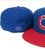 2023 Męskie baseball pełne zamknięte czapki Summer granatowy liter kość mężczyzn Kobiety czarny kolor wszystkie 32 drużyny Casual Sport Flat Hats „C” „Chicago Mix Colours A1