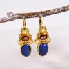 Kolczyki Dangle Vintage Natural Lapis Lazuli wiszące dla kobiet Oświadczenie Projekt Złota Kolor Retro Jeweliera hurtowa