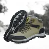 Zapatos de seguridad Botas de invierno para hombre con piel Cálida Nieve Antideslizante Hombres Trabajo Zapatos casuales Zapatillas de deporte de cuero impermeables Botines altos de talla grande 230505