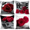 Cuscino Cuscino decorativo 45x45cm Fodera per cuscino fiore rosa rossa Decorazione domestica per matrimoni Divano letto Custodia lombare Custodia stampa poliestere 230505
