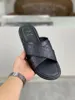 25 model erkek moda lüks tasarımcı yumuşak taban eva kapalı slaytlar kalın platform banyo ev terlikleri adam sandaletler 2023 yaz kaymaz flip floplar