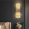 Lámpara de pared Moderna de lujo LED Sala de estar Dormitorio Luz de cristal Fondo de TV simple Pasillo Escalera