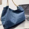 Tygväskedesigner Bag Women Chain Denim Bag Handväskor Kvinnor Fashion Classic stor kapacitet överdimensionerad handväska