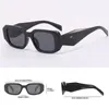 Gafas de sol de diseñador de moda anteojos clásicos de gafas al aire libre Gafas de sol para el hombre Colors de mezcla de mujeres