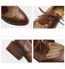 Klänningskor Eagsity British Style Brown Oxford Shoe Casual Brogue äkta läderkvadrat Hälen Pekade Toe Derby 230505