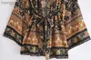 Kvinnors badkläder Boho Vintage Black Floral Print Short Robes Casual Beach Cover Ups Blusas Belt Gypsy Style Hippie Women Kimono T230505