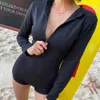Nasiuty Strysuity damskie wysypki dla kobiet z przodu zamek błyskawiczny One Piece Swimsuit Solid Black Surf Suit Wysokie Słońce Ochrona przed słońcem Swimsuit J230505