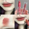 Cinnamon White Peach Oolong Matte Lipstick Cosmetics Lipstick Lopende lippenstift Waterdichte 12 kleuren Non Stick Cup Lipstick Cosmetics