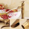 Rubinetti per lavabo da bagno Colore bronzo Materiale in ottone Montaggio su piano Acqua fredda di 2 modelli Rubinetto per lavabo corto e alto