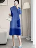 Иссей -плиссированное окрашенное французское платье с длинным рукавом весна и осенние женщины 2023 Женская Женская Свободная юбка из бисера 2023