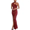 Abiti casual 2023 Paillettes sexy Borgogna Una spalla Prom Maxi Side Split Backless Abito da cerimonia nuziale lungo fino al pavimento Abito