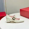 Designer di lusso Scarpe eleganti da donna Fibbia da trapano Tacchi alti da donna Strass Fibbia in metallo Singole dita dei piedi sexy da sposa Scarpe nere lucide nude