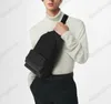 디자이너 Racer Discovery CrossBody 가방 양각 모노그램 그림자 가죽 스포츠 가방 여행 가방 Luxurys Satchels 노트북 가방 M46107