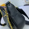 Bubblegran Bags 패션 여성 숄더 가방 디자이너 달 위의 어깨 겨드랑이 가방 가방 부드러운 가죽 자수 지갑