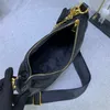 Bubblegran çantaları moda bayan omuz çantası tasarımcısı ayın üstünde koltuk altı crossbody çantaları yumuşak deri nakış çantası