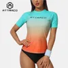 Roupas de mergulho secas atraco feminino guarda precipitado UPF 50 Surfing Top Swimwear Mangas curtas Gradiente Camisa de pescoço High Crew J230505