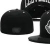 2023 Męskie baseball pełne zamknięte czapki Summer granatowy liter kość mężczyzn Kobiety czarny kolor wszystkie 32 drużyny Casual Sport Flat Hats „C” Clevand Mix Colours A4