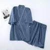 Mäns sömnkläder Nya japanska kimono pyjamas V-ringning korta ärm shorts pijamas män 2 bit set höst sommar sömnkläder 100% bomulls sömntoppar 230505