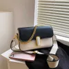 Portemonnees Fashion Women 2023 Nieuwe temperament Solid Color Commuter One Shoulder Crossbody voor Travel Underarm Bag