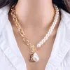 Pendanthalsband Fashion Chain Pearl Necklace For Women Baroque Metal Charm Choker Snake Jewelry Gold Silver Color 230504