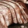 Sängkläder sätter Europa och Amerika Jacquard Luxury Bedding Set Satin Moderna lyxiga sängkläder set avancerad rayon bröllopsdäcke täckning set drottning 230504