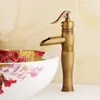 Rubinetti per lavabo da bagno Colore bronzo Materiale in ottone Montaggio su piano Acqua fredda di 2 modelli Rubinetto per lavabo corto e alto