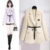 P-ra Designer Clothing Top Womens Suits Blazers Jacket Fashion Premium Cust Pale Plus Size Ladies Tops Куртка Отправить бесплатный ремень