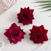 Dekorativa blommor 100pieces flanell rosa rose huvudet scrapbooking brud corsage accessoarer clearance för bröllop hem dekortion konstgjorda