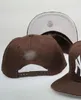 Классическая кепка Торонто Flat Chicago Boston Los Angeles New York La NY Snapack Brapback Размер закрытых шапок мод хип -хоп бейсбол спорт Все команды встроенные шляпы Cacquette A12