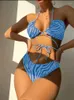 Kvinnors badkläder Hirigin 3-stycken Bikini-uppsättningar för kvinnor Tie Dye Cross-bindning Halter Neck Bh Top Thong Bottoms Beach Sarong kjolar Bading