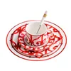 Diskplattor Bone China Tabellerisdräkt Europeisk stil Creative Luxury Combination Cups and Sets Nordic Kitchen Christmas Gift 230505