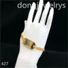 Einstellbare klassische Vintage-Armbänder Designer Twist Manschette Armband geometrische Modeschmuck elastisch angepasste goldfarbene Haken Link Dongjewelrys